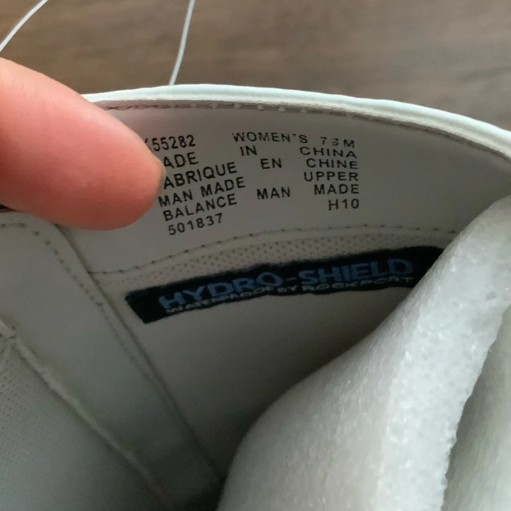 ROCKPORT Boots Limited Edition Vancouver Olympic Waterproof Size 7.5 BRAND NEW - Picture 12 of 17